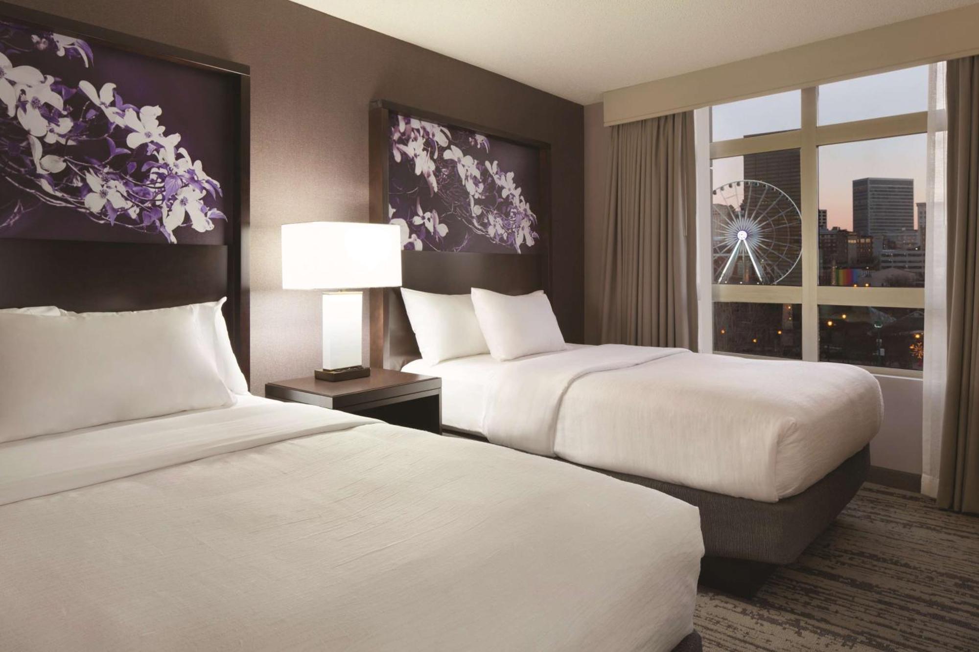 Embassy Suites By Hilton Atlanta At Centennial Olympic Park Exterior photo